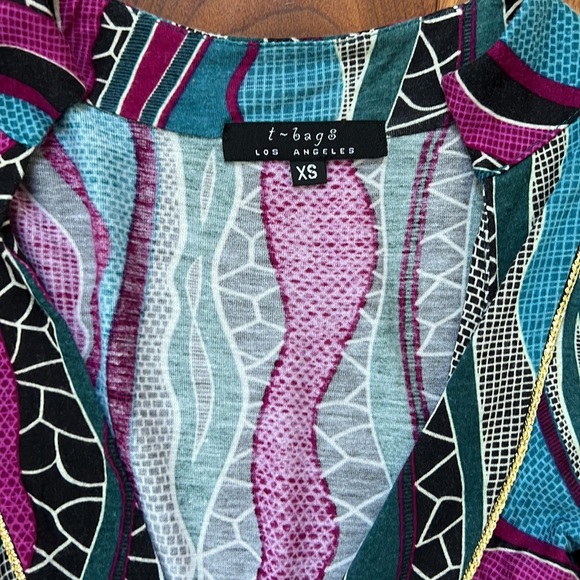 T~Bags Los Angeles long sleeve top. XS - Picture 8 of 12